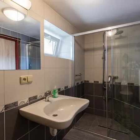 U Krotkých - Apartmán *